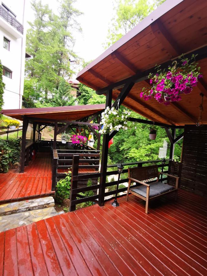 Hotel Casa Flandria Sinaia Exterior foto